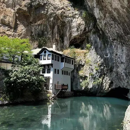 Nomada Villa Blagaj